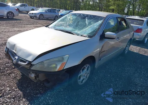 2003 Honda Accord 2.4 Lx from USA, damaged, VIN 1HGCM56303A022418
